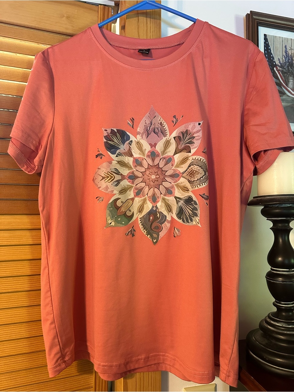 Short-Sleeve rose color Graphic Floral Tee